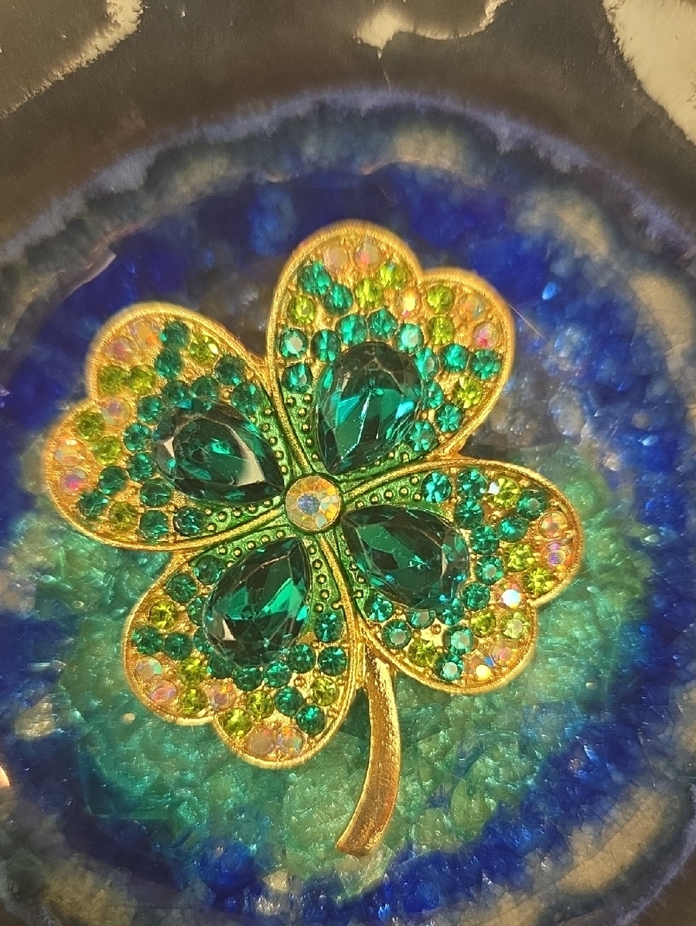 Emerald Green Crystal Four-Leaf Clover Brooch